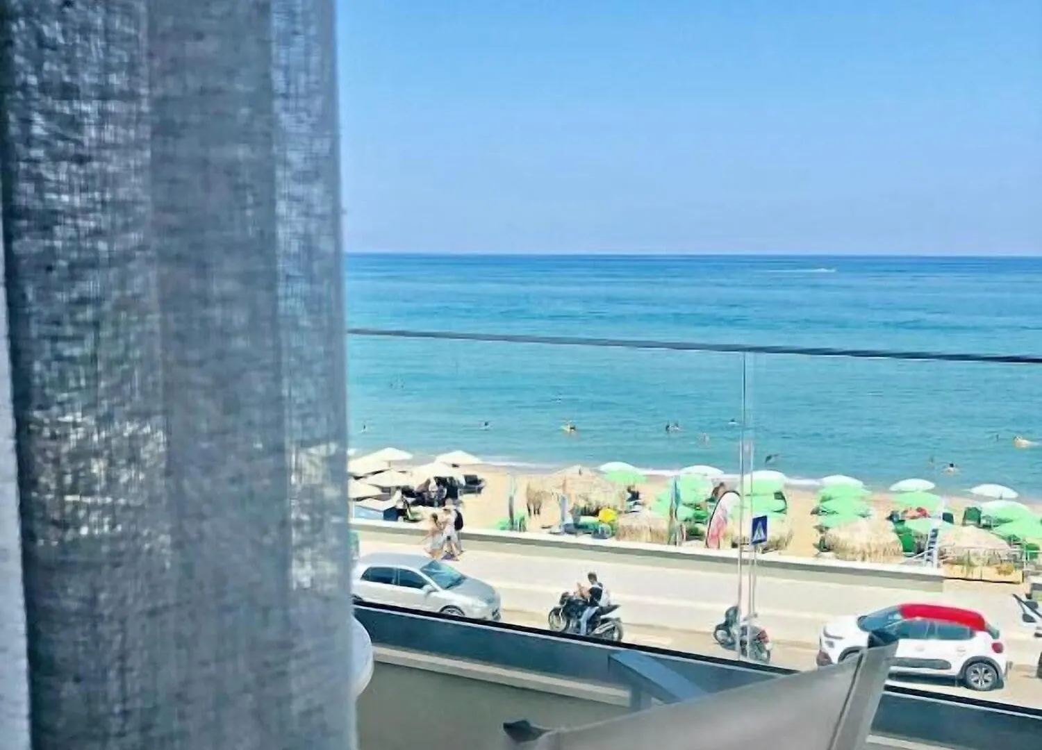 Batis Beach Hotel Rethymno  Aparthotel Rethymno (Crete)