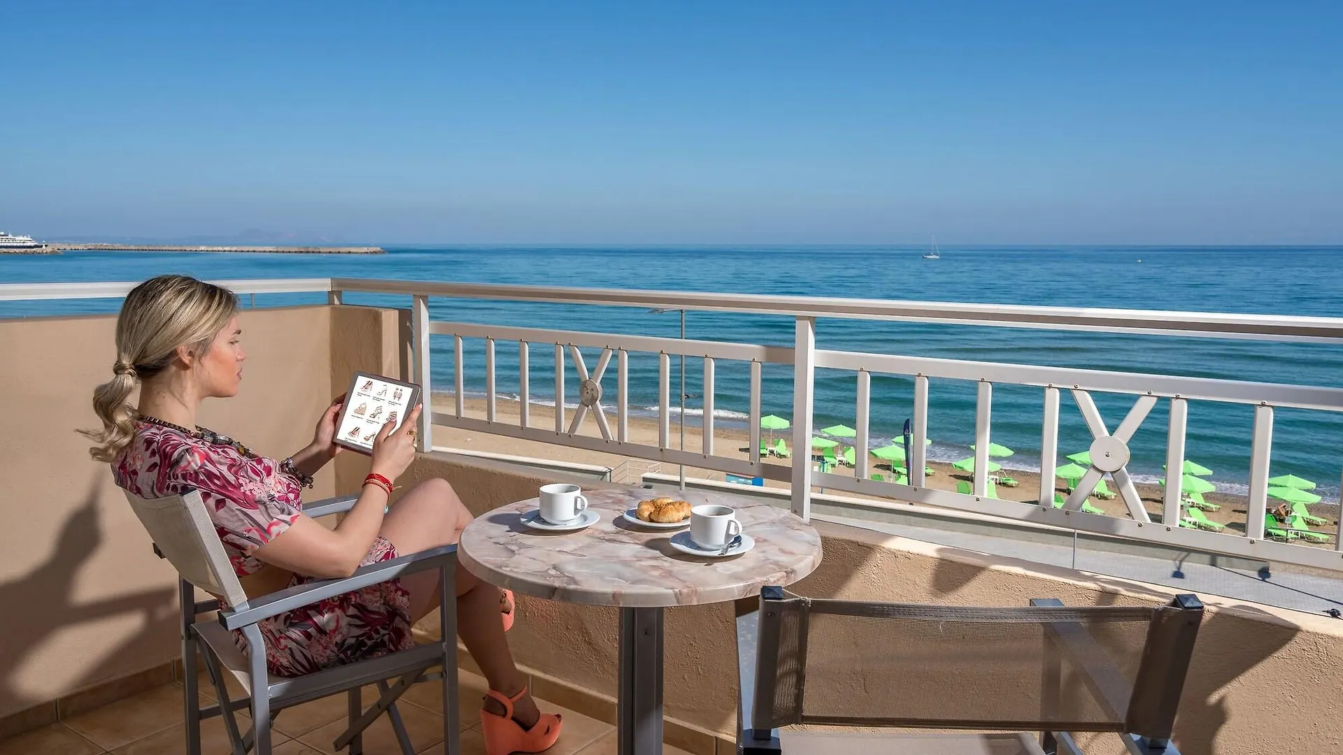 Batis Beach Hotel Rethymno  Rethymno (Crete)