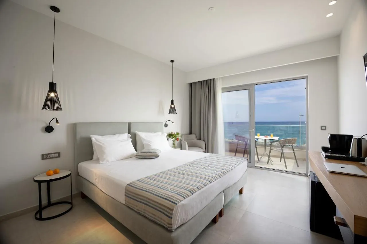 Batis Beach Hotel Rétino Apartahotel