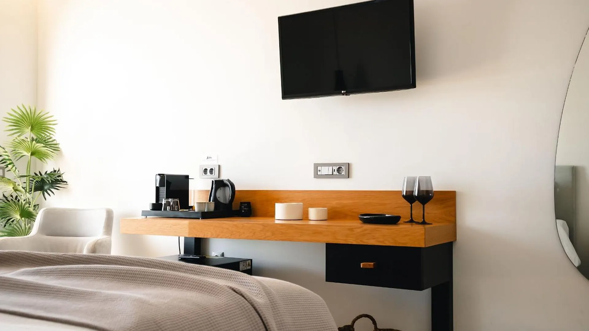 Batis Beach Hotel Ретимно 3*,  Греция
